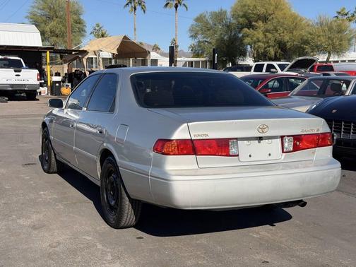2000 Toyota Camry LE V6