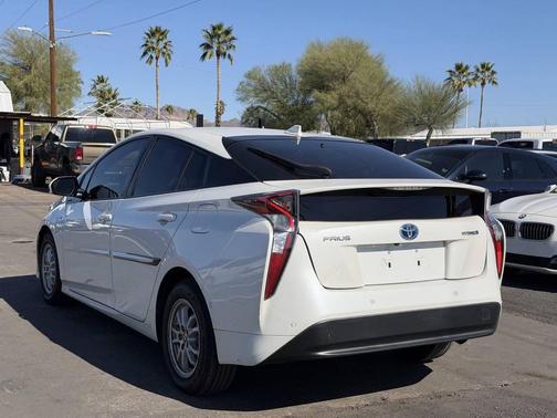 2018 Toyota Prius Two