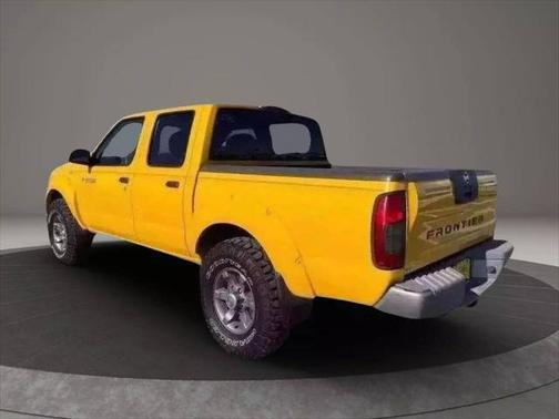 2004 Nissan Frontier XE-V6 Crew Cab