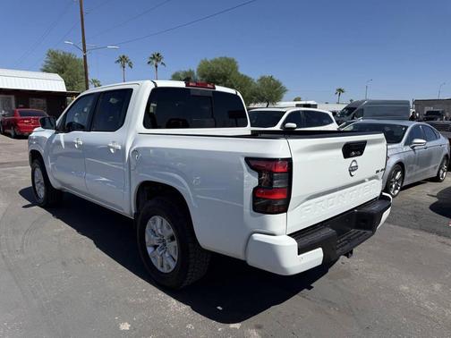 2024 Nissan Frontier PRO-X