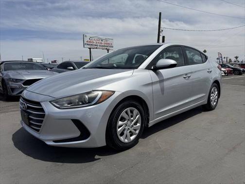 2018 Hyundai ELANTRA SE