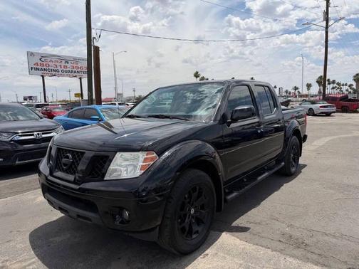 Magnetic Black Pearl 2021 Nissan Frontier SV
