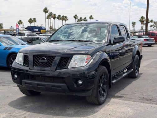 Magnetic Black Pearl 2021 Nissan Frontier SV