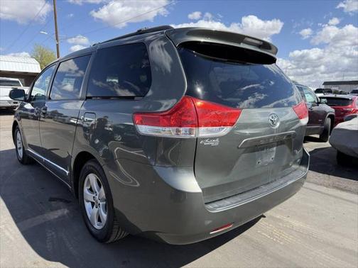 2013 Toyota Sienna LE