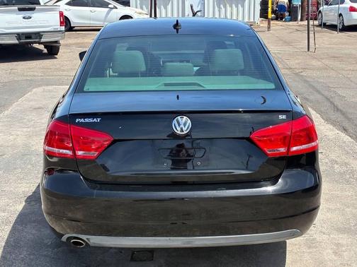 Black 2013 Volkswagen Passat 2.5 SE