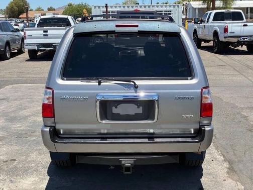 Millennium Silver Metallic 2002 Toyota 4Runner Limited