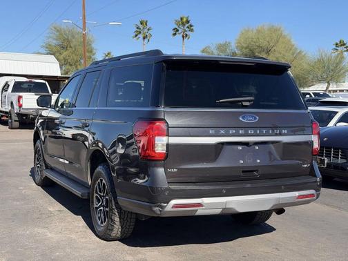 2023 Ford Expedition Max XLT