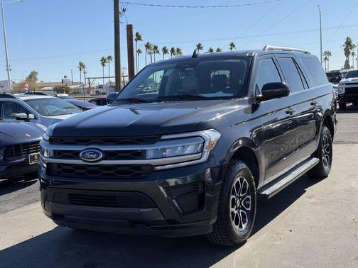 2023 Ford Expedition Max XLT
