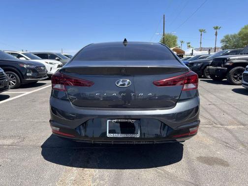 2020 Hyundai ELANTRA Value Edition