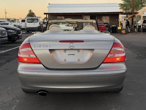 2005 Mercedes-Benz CLK-Class 320 Cabriolet
