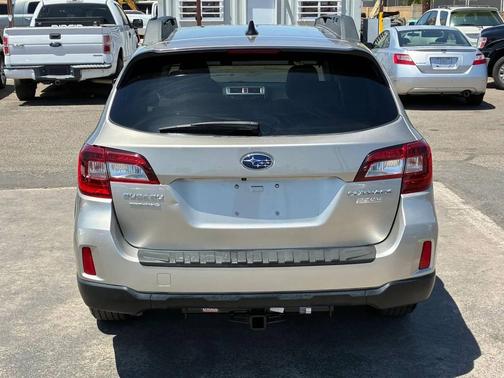 Gray 2016 Subaru Outback 2.5i Limited