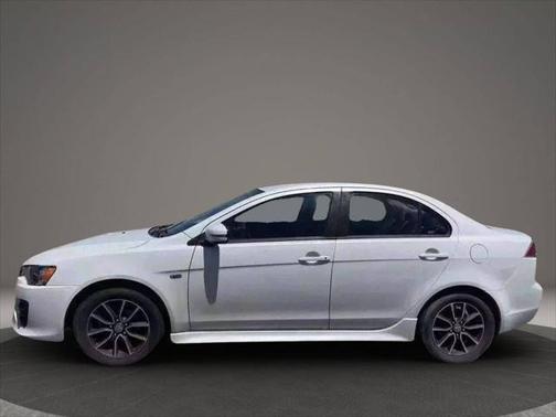 2017 Mitsubishi Lancer SE