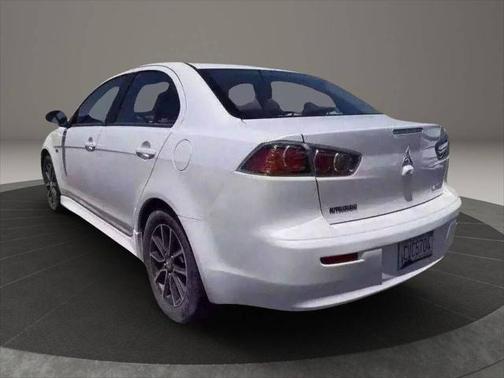 2017 Mitsubishi Lancer SE