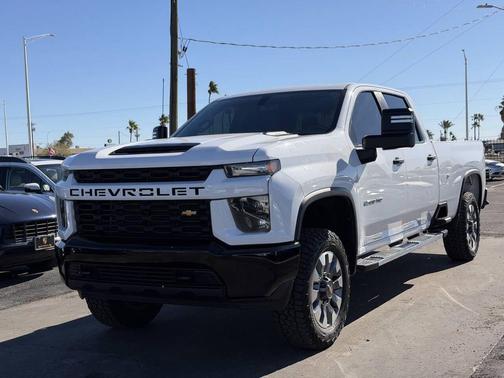 2022 Chevrolet Silverado 2500 Custom