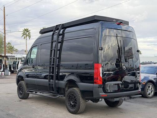 2023 Mercedes-Benz Sprinter 2500 Standard Roof