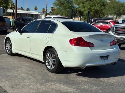 Ivory Pearl 2007 INFINITI G35x Base