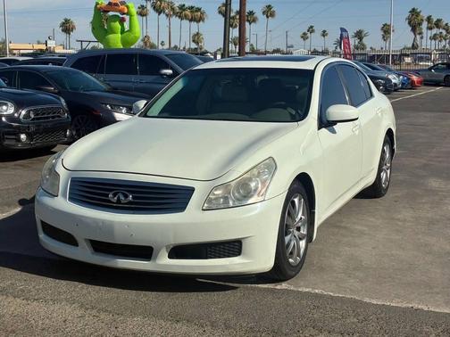 Ivory Pearl 2007 INFINITI G35x Base