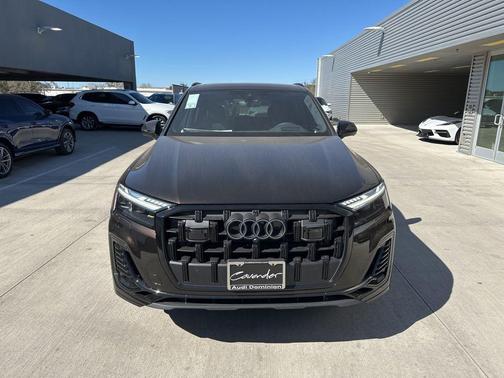2025 Audi Q7 55 Prestige