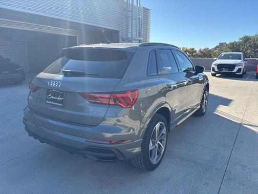 2025 Audi Q3 45 S line Premium