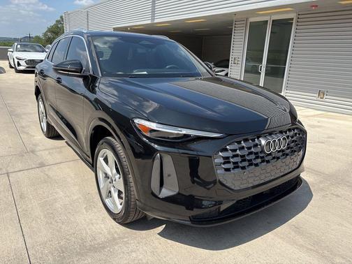 2025 Audi Q5 2.0T quattro Premium