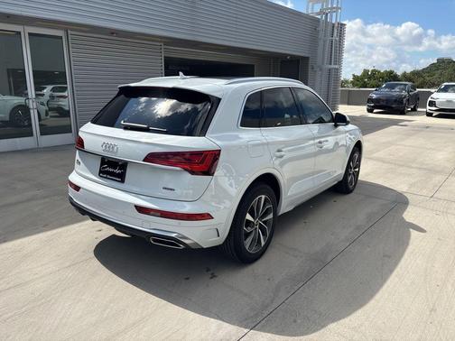 2022 Audi Q5 45 S line Premium Plus