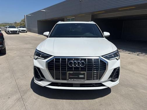 Arkona White 2025 Audi Q3 45 S line Premium