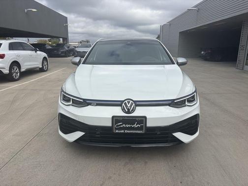 2024 Volkswagen Golf R 2.0T