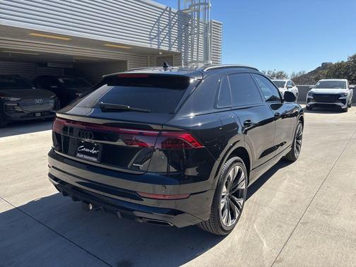 2026 Audi Q8 Premium Plus