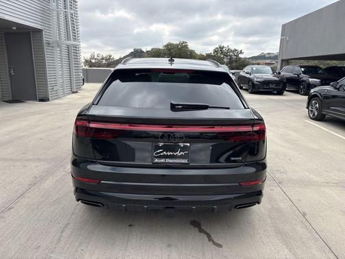 2026 Audi Q8 Premium Plus