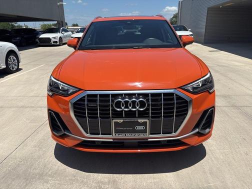 2022 Audi Q3 45 S line Premium