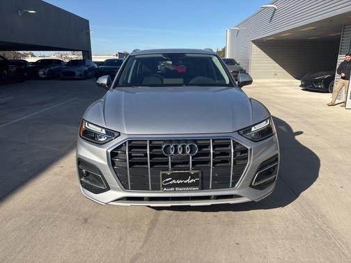 2022 Audi Q5 40 Premium Plus