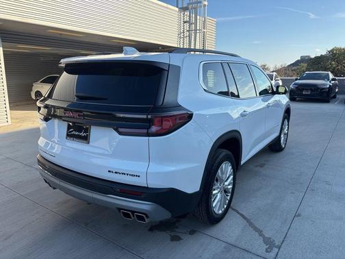 2024 GMC Acadia Elevation