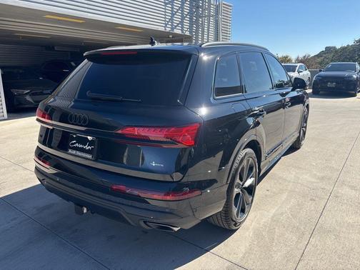 2026 Audi Q7 55 Premium Plus