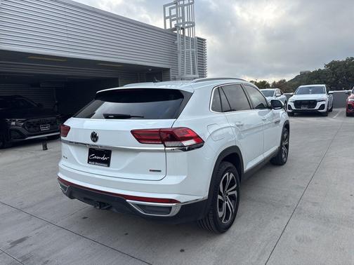 2021 Volkswagen Atlas Cross Sport 3.6L V6 SEL Premium