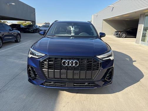2025 Audi Q3 45 S line Premium