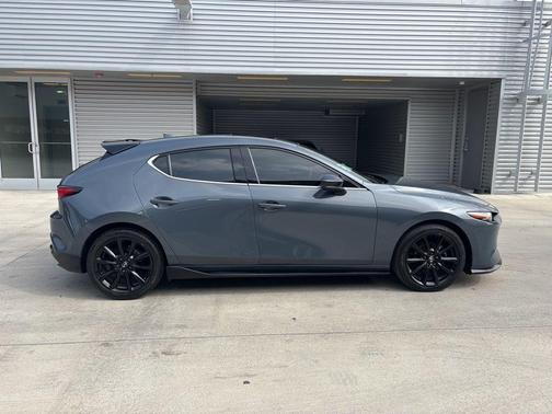 2024 Mazda Mazda3 AWD w/Premium Package