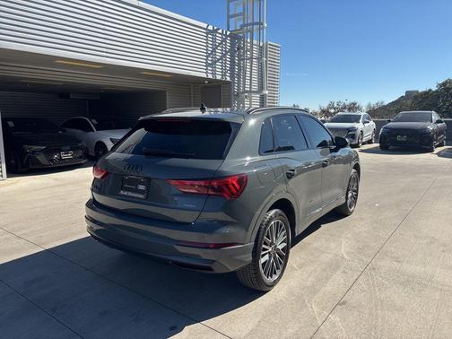 2024 Audi Q3 40 Premium