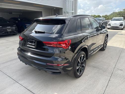 2025 Audi Q3 45 S line Premium
