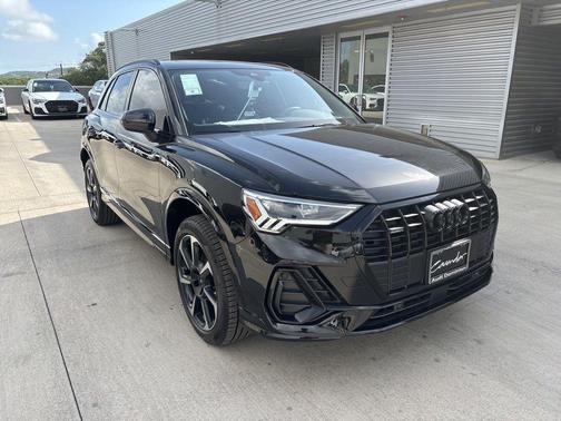 2025 Audi Q3 45 S line Premium