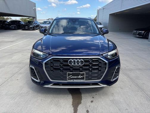 2022 Audi Q5 45 S line Premium Plus