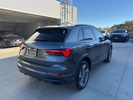 2025 Audi Q3 45 S line Premium