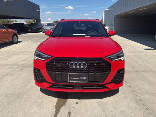2025 Audi Q3 45 S line Premium