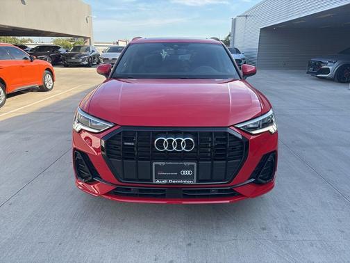 2025 Audi Q3 45 S line Premium