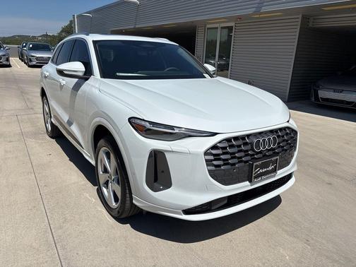 2025 Audi Q5 2.0T quattro Premium