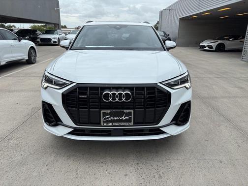 2025 Audi Q3 45 S line Premium