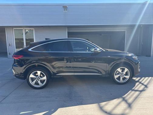 2025 Audi Q5 2.0T Premium