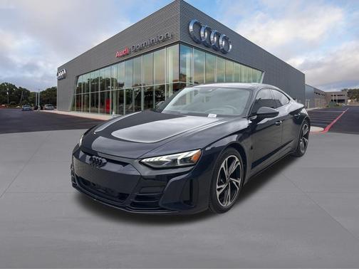 2023 Audi e-tron GT Premium Plus