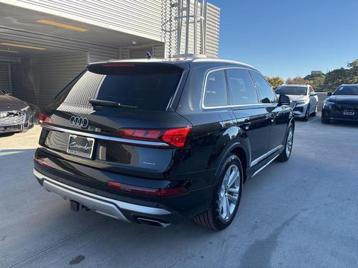 2026 Audi Q7 55 Prestige