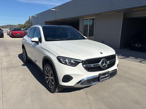 2024 Mercedes-Benz GLC 300 Base