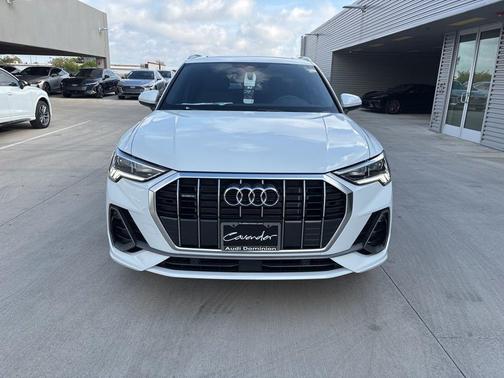 2025 Audi Q3 45 S line Premium